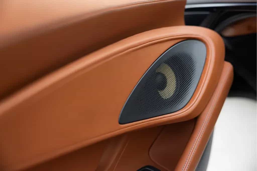 McLaren 570S 3.8 V8 | Full MSO | #0008 | World Wide Moto 09/2016-photo-15