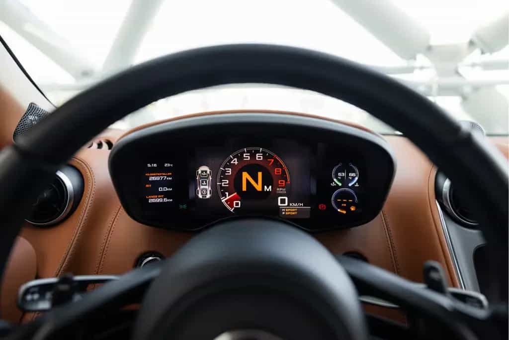 McLaren 570S 3.8 V8 | Full MSO | #0008 | World Wide Moto 09/2016-photo-17