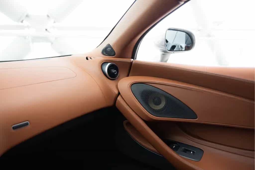 McLaren 570S 3.8 V8 | Full MSO | #0008 | World Wide Moto 09/2016-photo-21