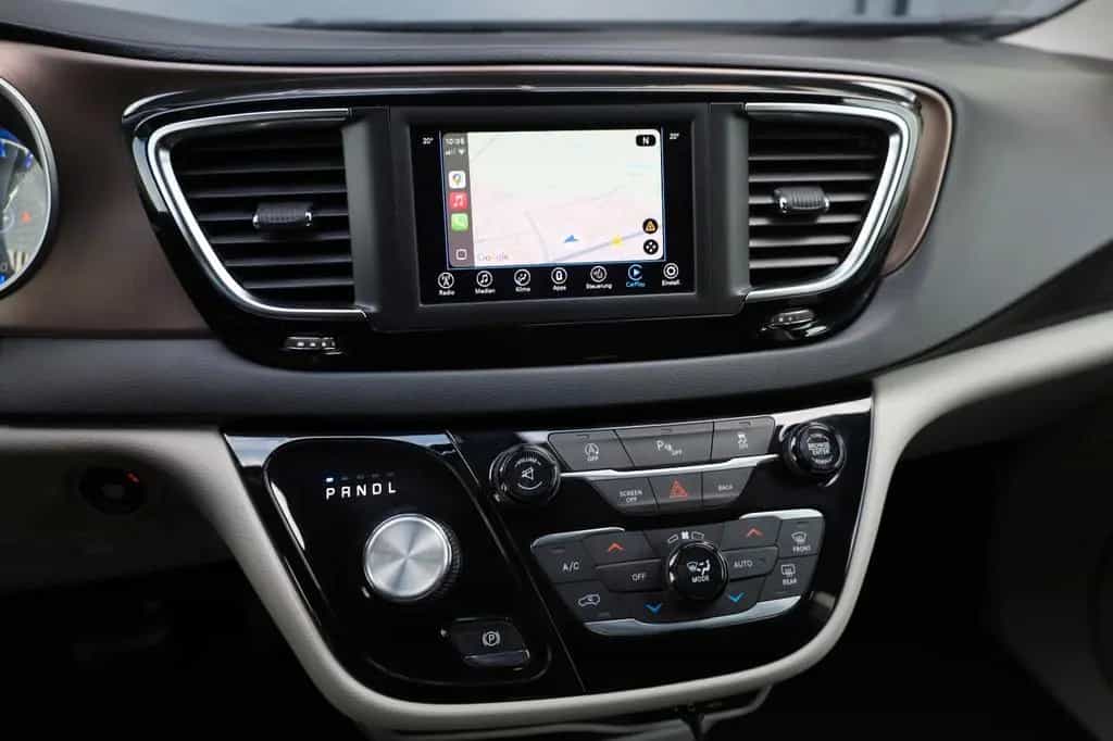 Chrysler Pacifica 3.6 V6/CarPlay/SHZ/KAMERA/TOTW/R18 01/2019-photo-13