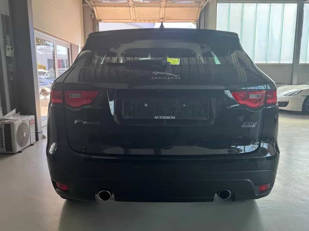 Jaguar F-Pace Prestige AWD /Leder/Kamera/4x Sitzheizung 10/2016-photo-4
