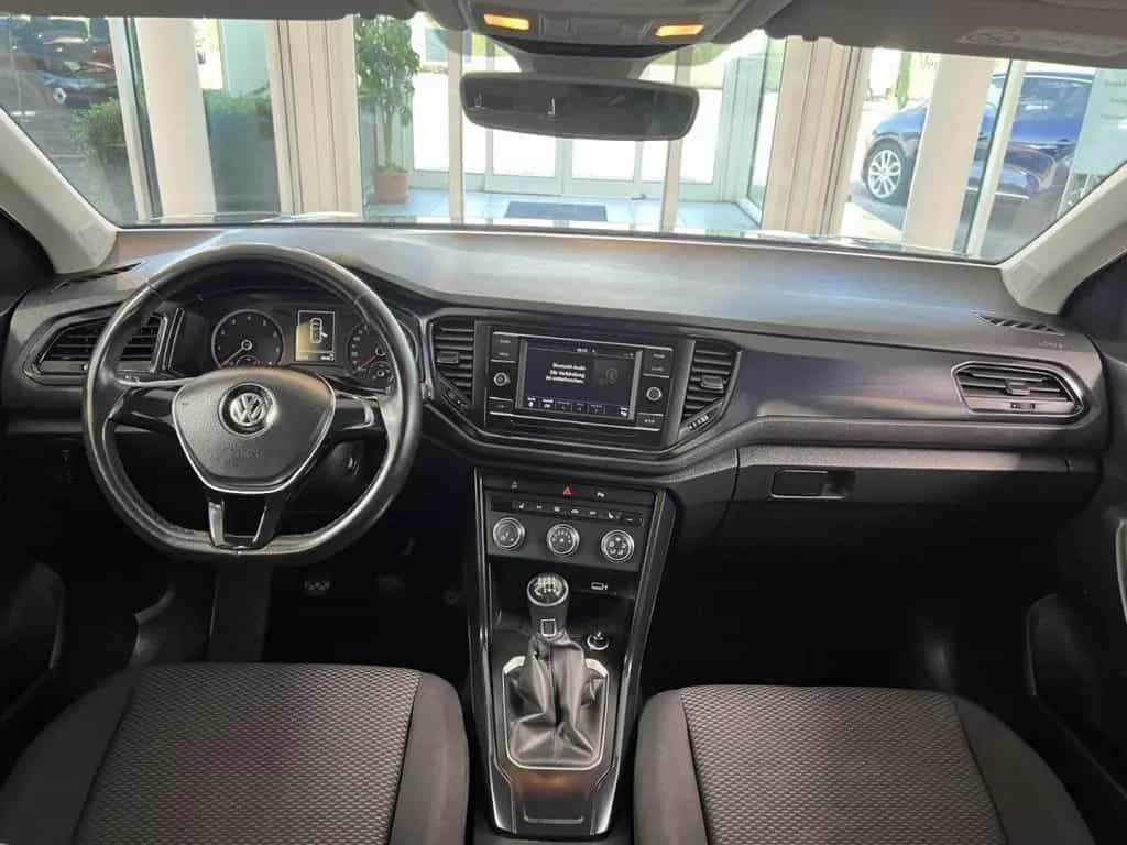 Volkswagen T-Roc Basis 1.0 TSI PDC SHZG KLIMA BT RADIO EU6 11/2018-photo-12