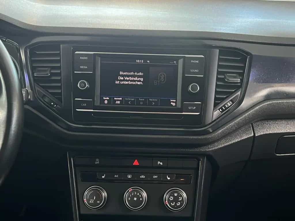 Volkswagen T-Roc Basis 1.0 TSI PDC SHZG KLIMA BT RADIO EU6 11/2018-photo-13