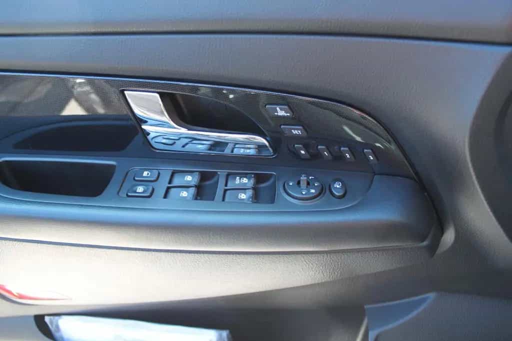 Ssangyong Rexton Allrad / AHK / 7 Sitzer/ 3500kg AHL 07/2017-photo-11