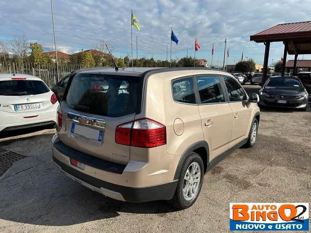 Chevrolet Orlando 2.0 Diesel 163CV aut. LTZ 07/2013-photo-2