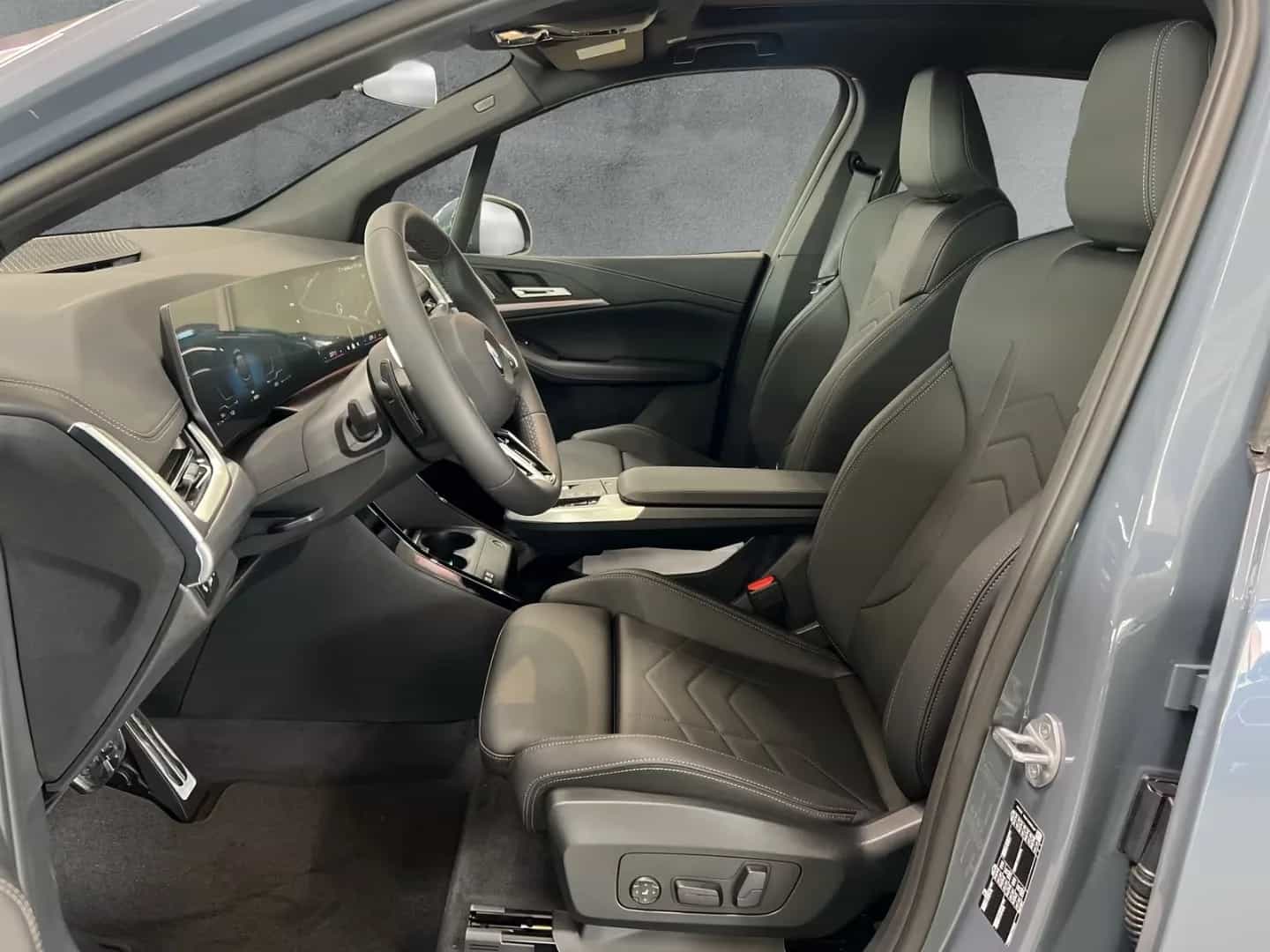 BMW 2 Series Active Tourer 01/2026-photo-7