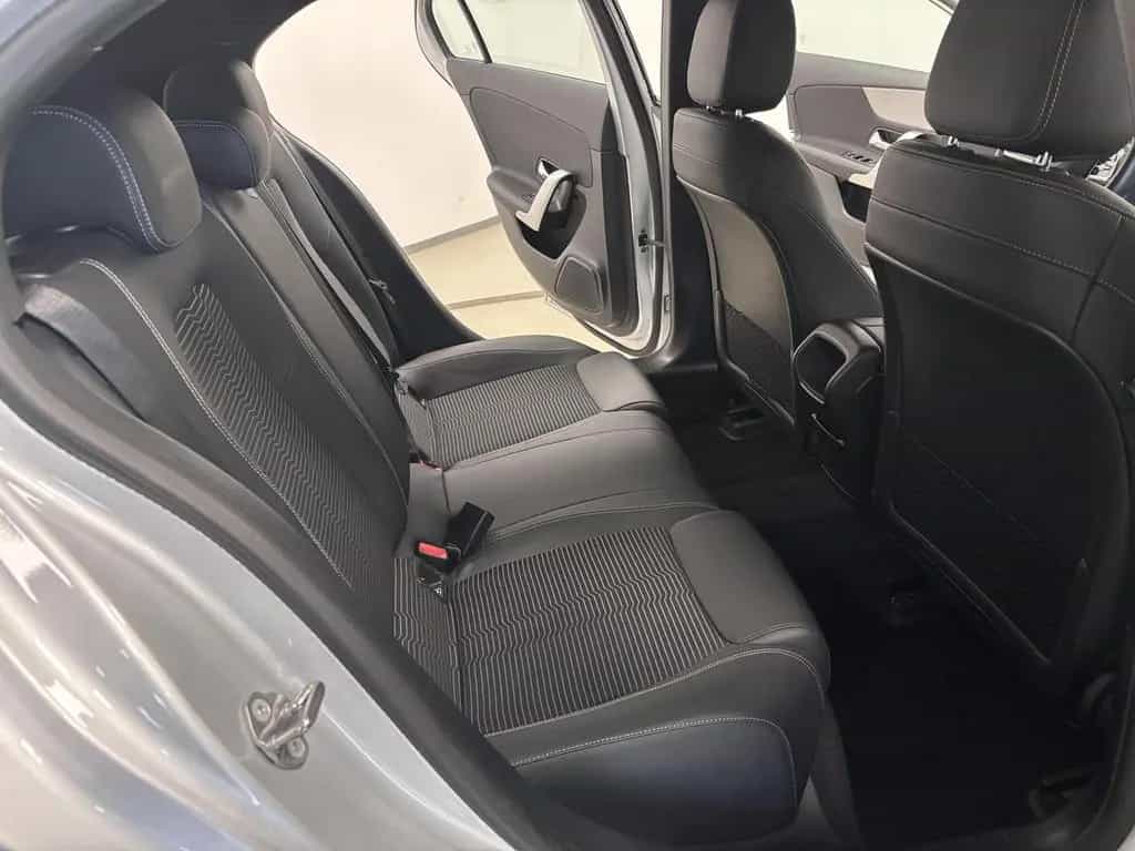 Mercedes-Benz A-Class 220 Progressive LED Navi Virtual Keyless 10/2018-photo-10