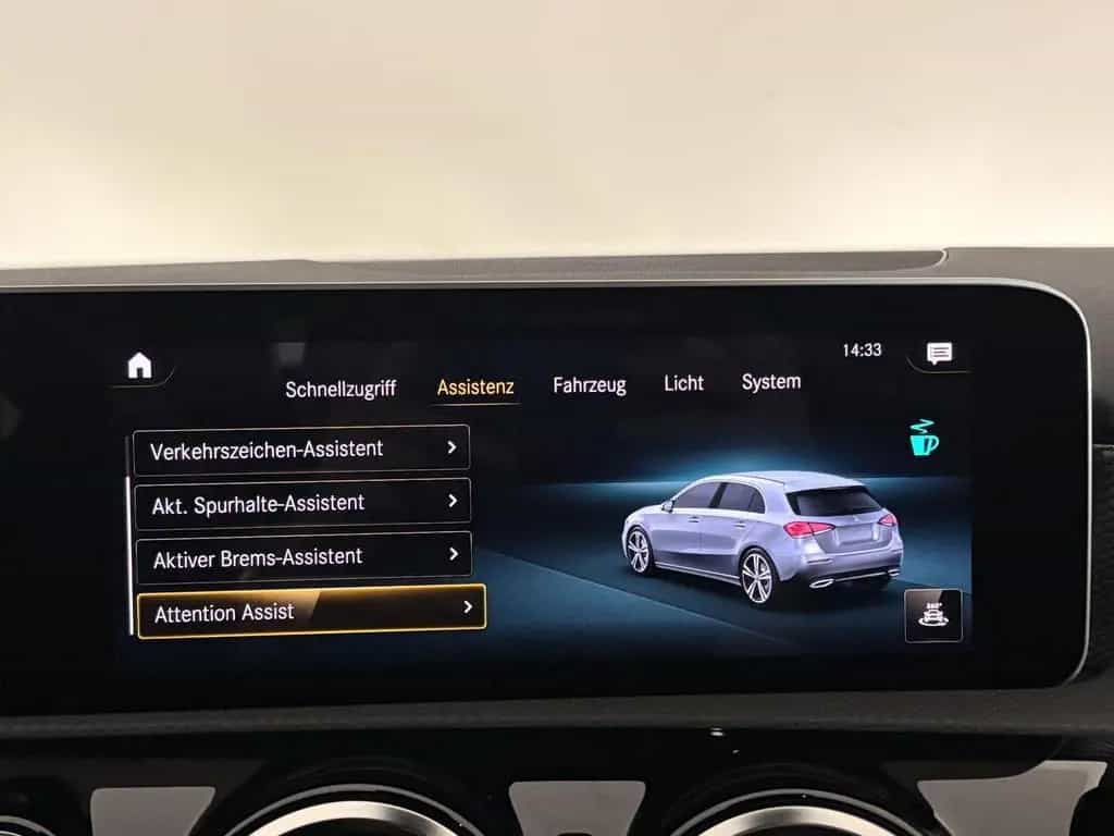 Mercedes-Benz A-Class 220 Progressive LED Navi Virtual Keyless 10/2018-photo-19