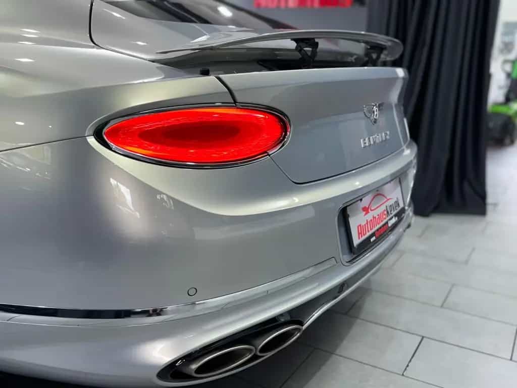 Bentley Continental GT 6.0 W12 4WD AKRAPOVIC MASSAGE 08/2018-photo-24
