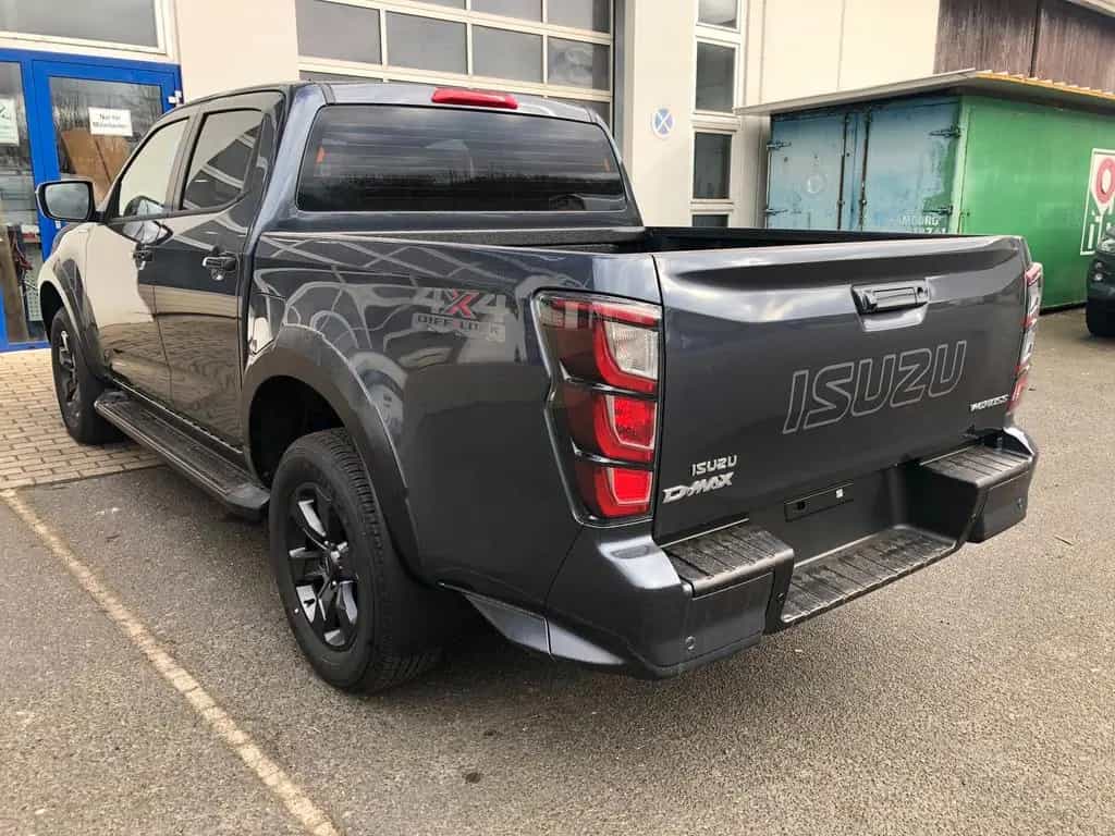 Isuzu D-Max Double Cab V-Cross AT neues Modell+SOFORT+ null-photo-8