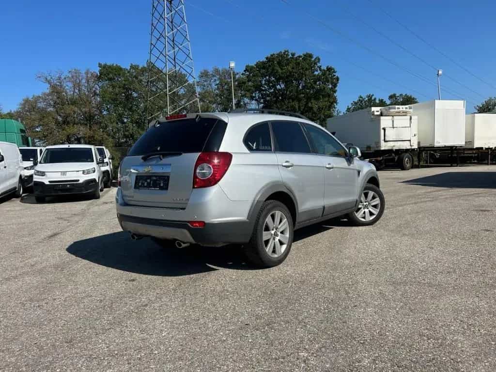 Chevrolet Captiva 3,2 V6 EXPORT 07/2010-photo-2