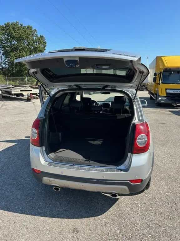 Chevrolet Captiva 3,2 V6 EXPORT 07/2010-photo-5