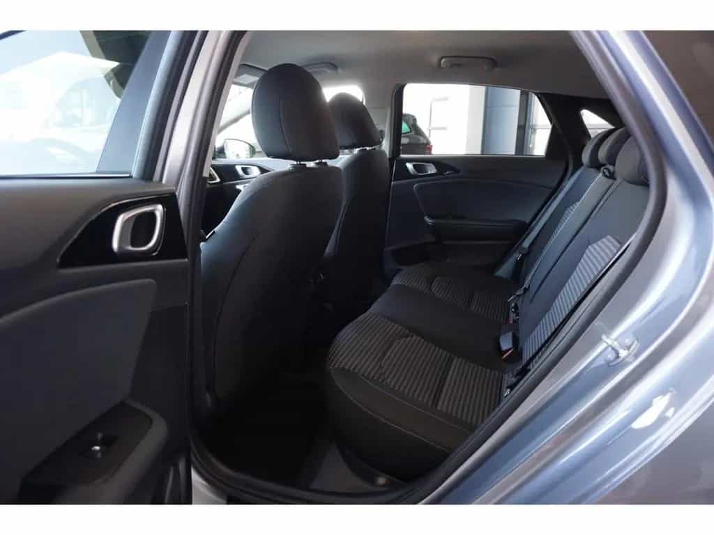 Kia Ceed 1.5T 140 Ultimate Edition Style JBL 17''LM 11/2025-photo-20