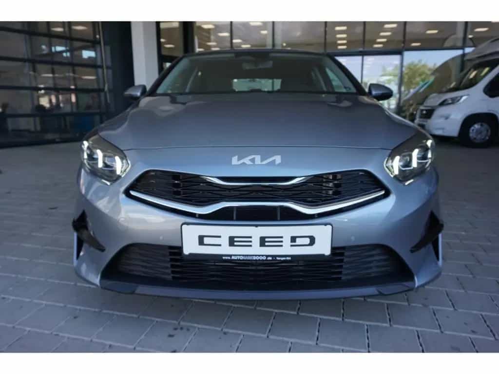 Kia Ceed 1.5T 140 Ultimate Edition Style JBL 17''LM 11/2025-photo-5