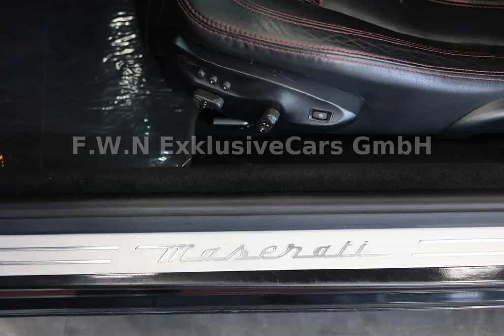 Maserati Granturismo 4.2 V8 Automatik*Leder*Sport Coupe 06/2008-photo-22