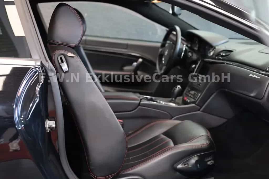 Maserati Granturismo 4.2 V8 Automatik*Leder*Sport Coupe 06/2008-photo-3