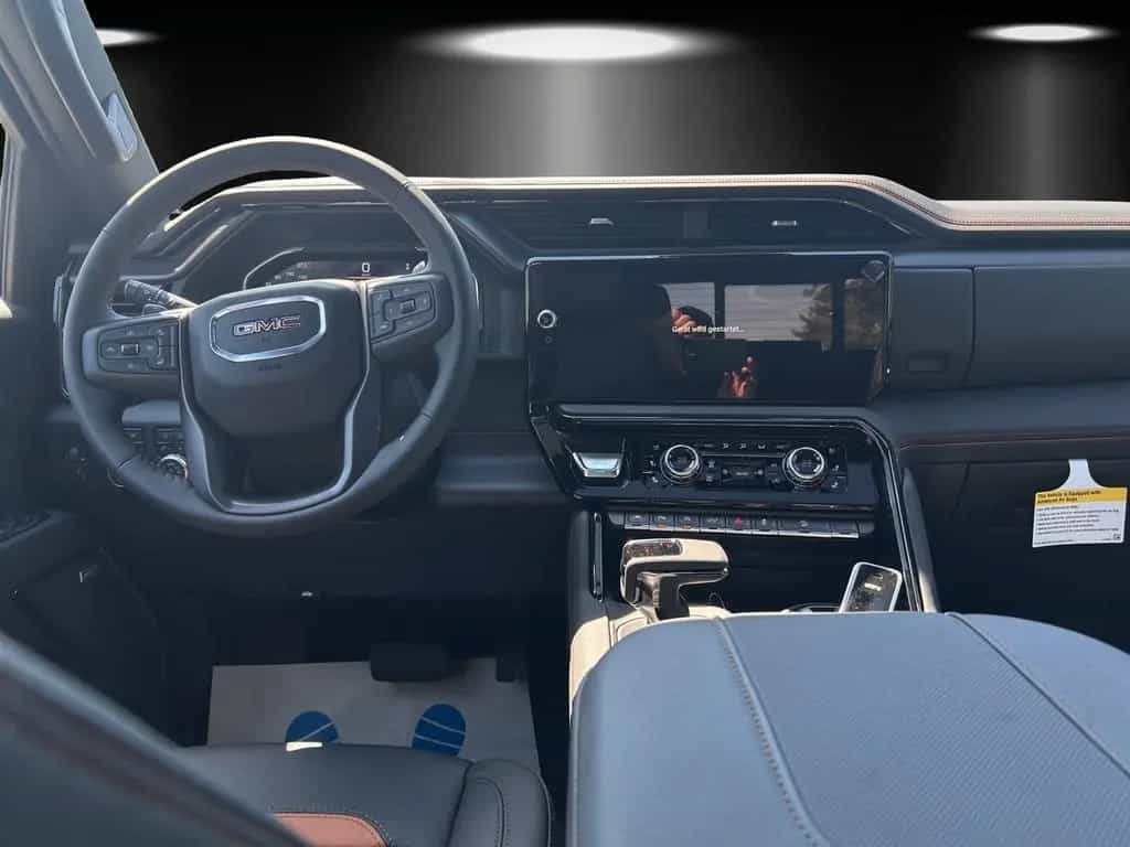 GMC Sierra 1500 AT4 Crew Cab Short Bed AHK/LED/SHD/ null-photo-9