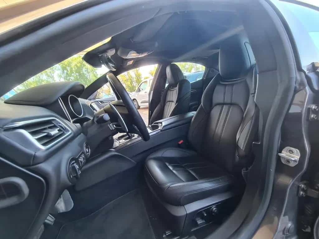 Maserati Ghibli GranSport 430PS S Q4 LED CARPLAY 10/2020-photo-11