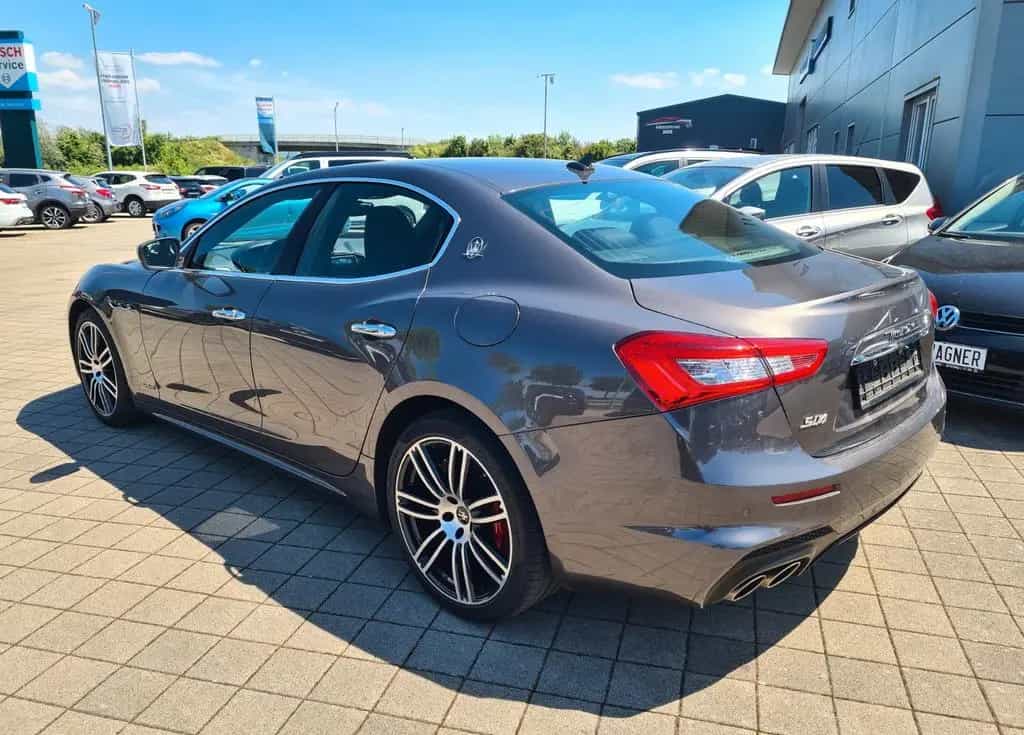 Maserati Ghibli GranSport 430PS S Q4 LED CARPLAY 10/2020-photo-4