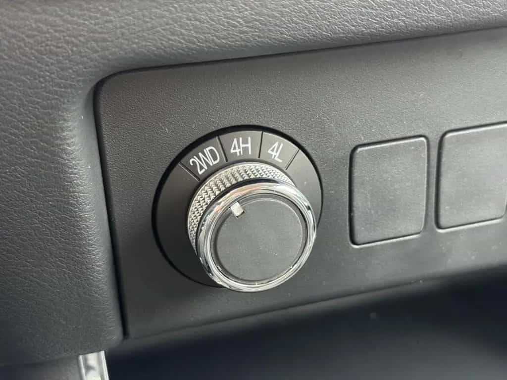 DFSK Rich 6 Pick-Up Diesel 4x4 Schalter null-photo-21