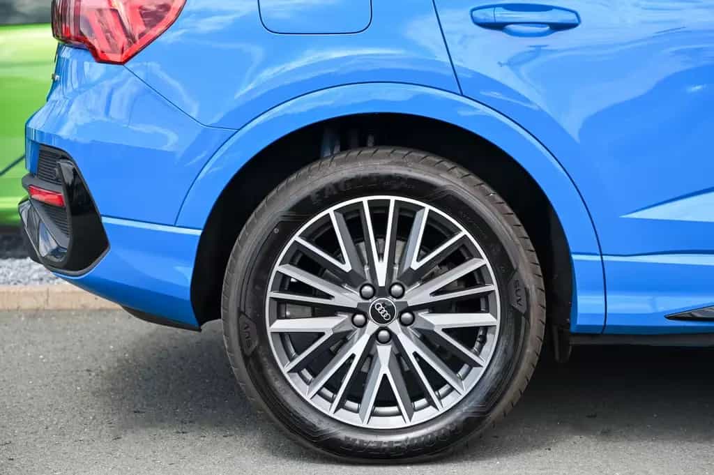 Audi Q3 Sportback 40 TFSI quattro 2x S line AHK* 19" 12/2020-photo-36
