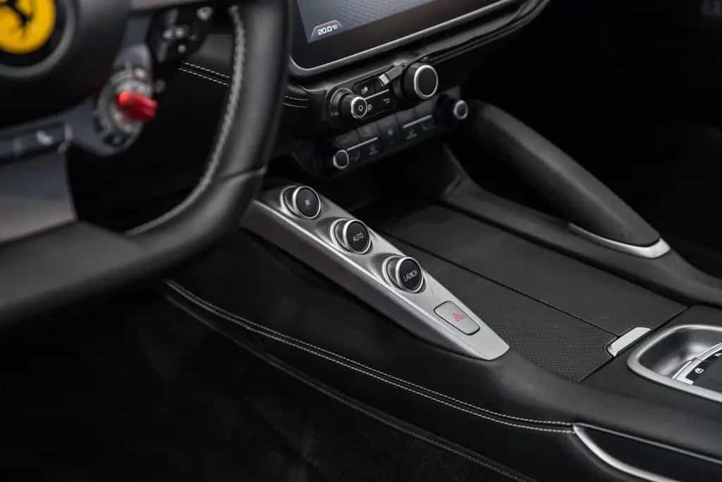 Ferrari GTC4Lusso V12 ~Ferrari Munsterhuis~ 02/2017-photo-11