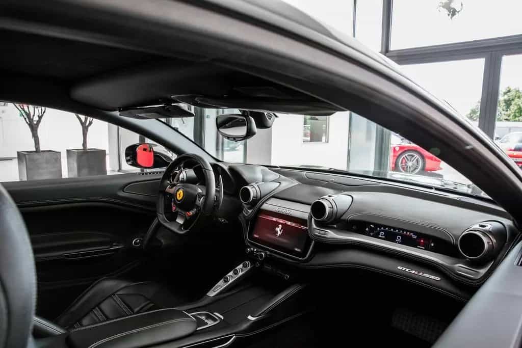 Ferrari GTC4Lusso V12 ~Ferrari Munsterhuis~ 02/2017-photo-15