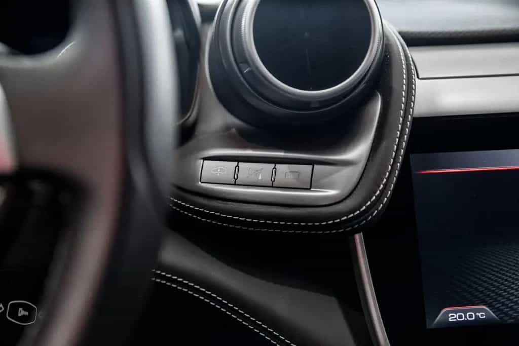 Ferrari GTC4Lusso V12 ~Ferrari Munsterhuis~ 02/2017-photo-9