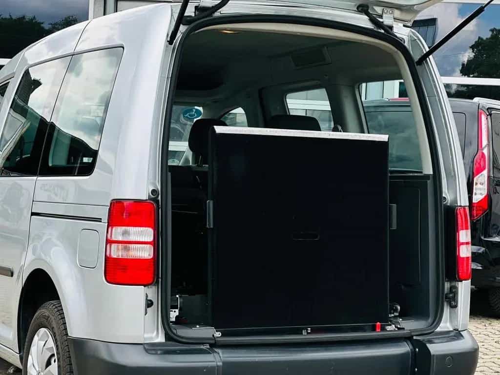 Volkswagen Caddy Behindertengerecht-Rampe 07/2013-photo-5