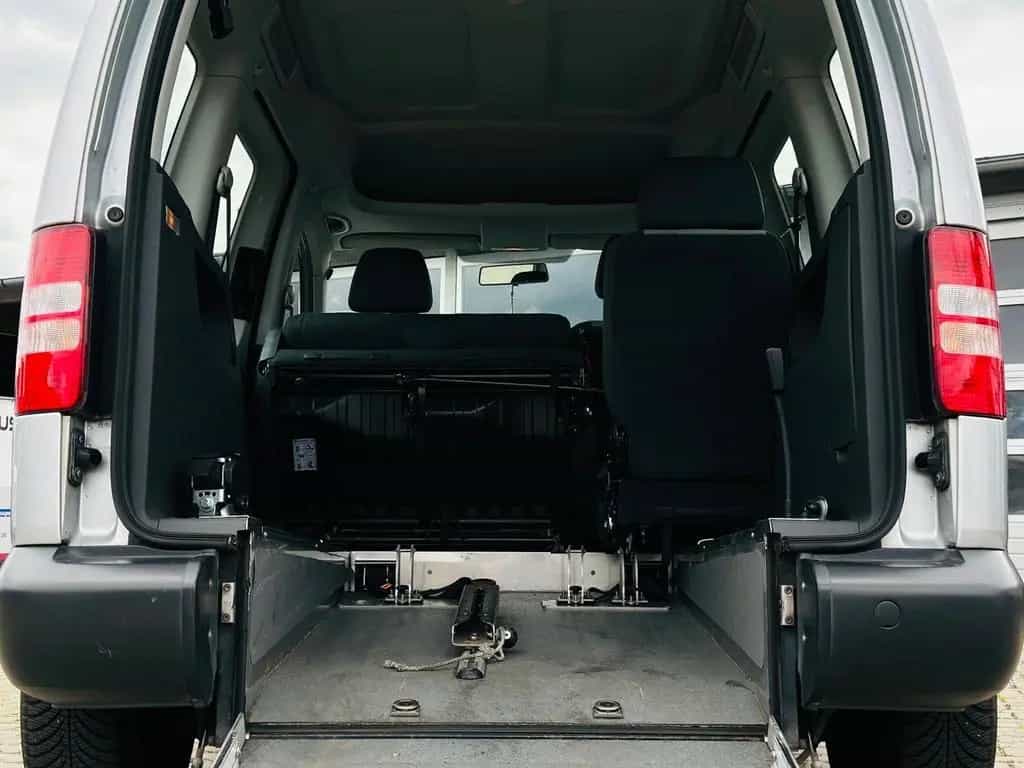 Volkswagen Caddy Behindertengerecht-Rampe 07/2013-photo-9