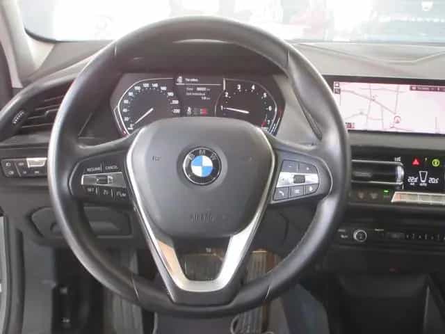 BMW 1 Series 118 i SportLine LED/NAVI/SHZ/PDC/AHK/STANDHZ/17" 09/2020-photo-10