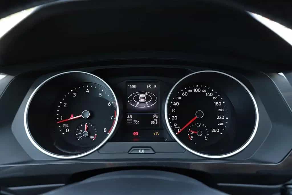 Volkswagen Tiguan Highline 2.0 TSI 4MOTION, DSG, Navi, LED, 05/2020-photo-14