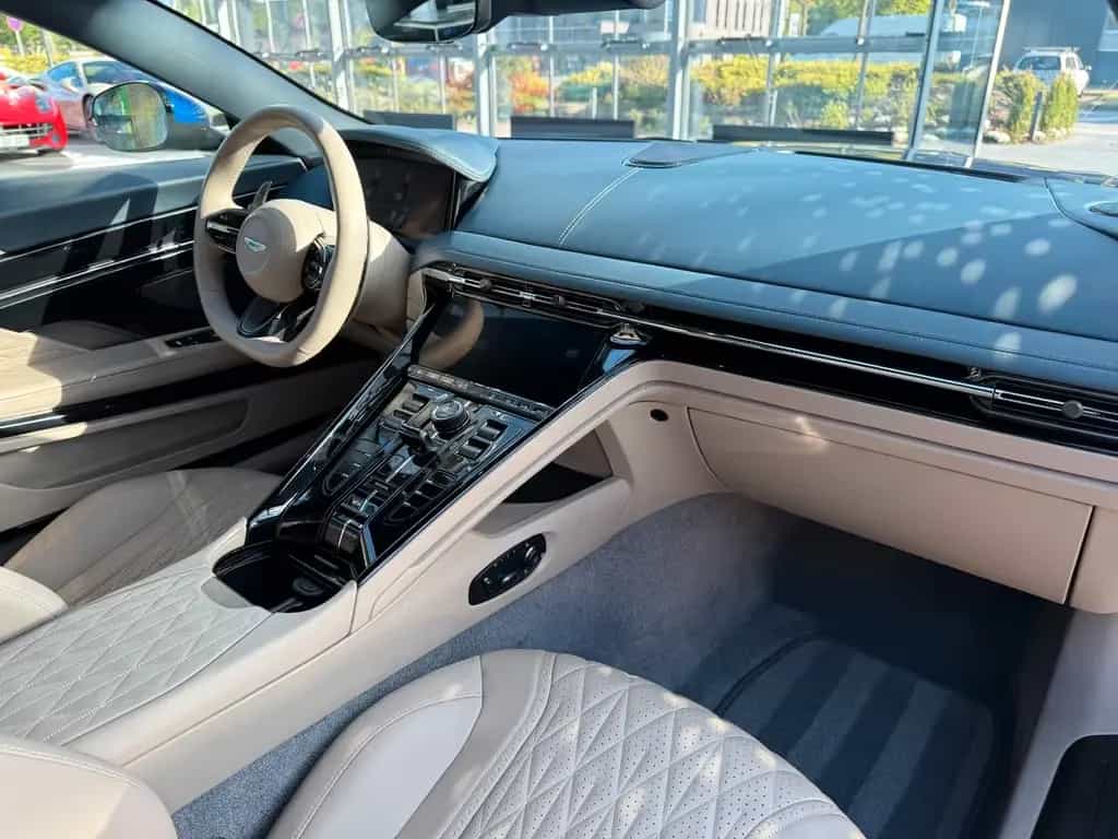 Aston Martin DB12 4.0 V8 Volante/Ceramic/Garantie/Inspire 01/2024-photo-11