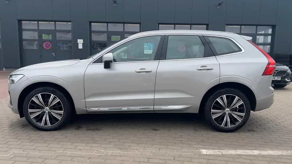 Volvo XC60 B5 D Ultimate Bright AWD*AHK*STHZG*Massage* 12/2022-photo-2