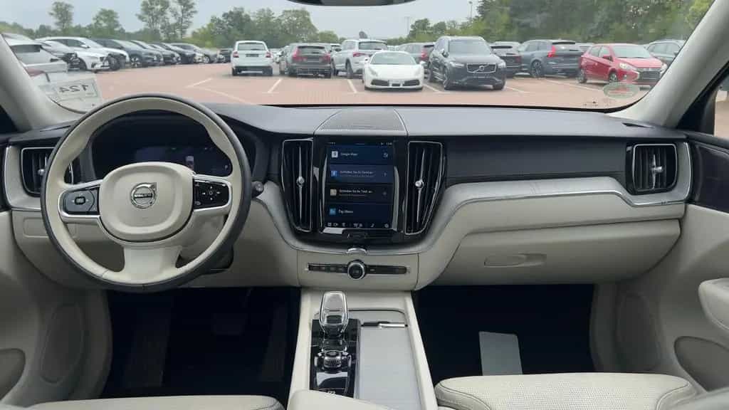 Volvo XC60 B5 D Ultimate Bright AWD*AHK*STHZG*Massage* 12/2022-photo-25