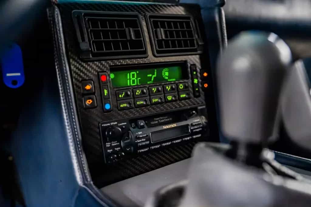 Bugatti EB 110 GT NEW CAR 06/1994-photo-17