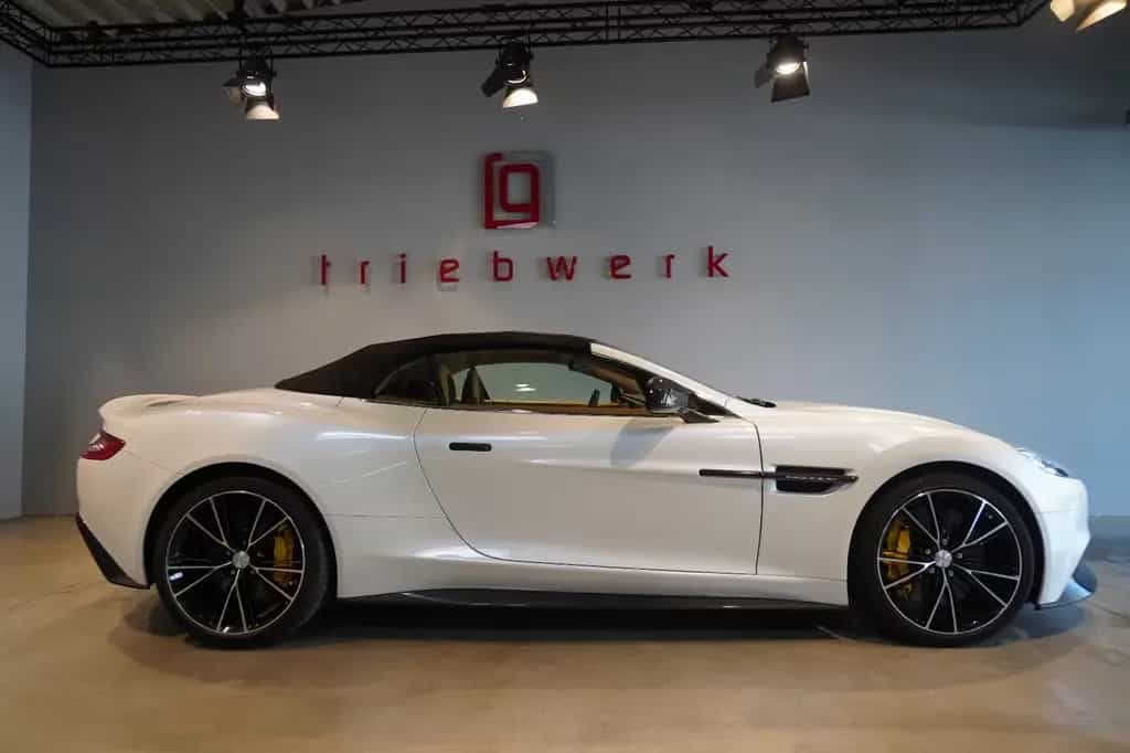 Aston Martin Vanquish 6.0 V12 Volante -BRD-U-frei-Frost White 04/2014-photo-16