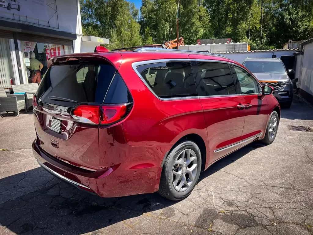 Chrysler Pacifica 3.6 V6 Touring L *7 SITZER*ACC*360 GRAD 07/2020-photo-5