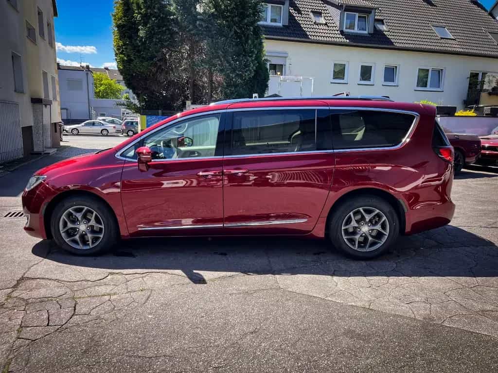 Chrysler Pacifica 3.6 V6 Touring L *7 SITZER*ACC*360 GRAD 07/2020-photo-8