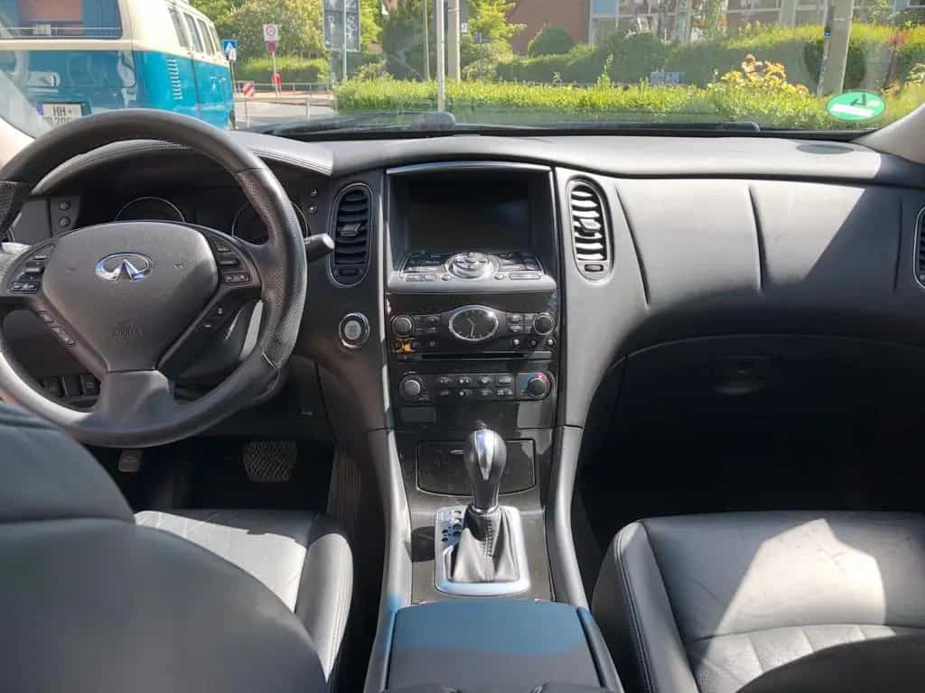Infiniti EX30 30d V6 GT Premium AWD GT Premium 05/2010-photo-8