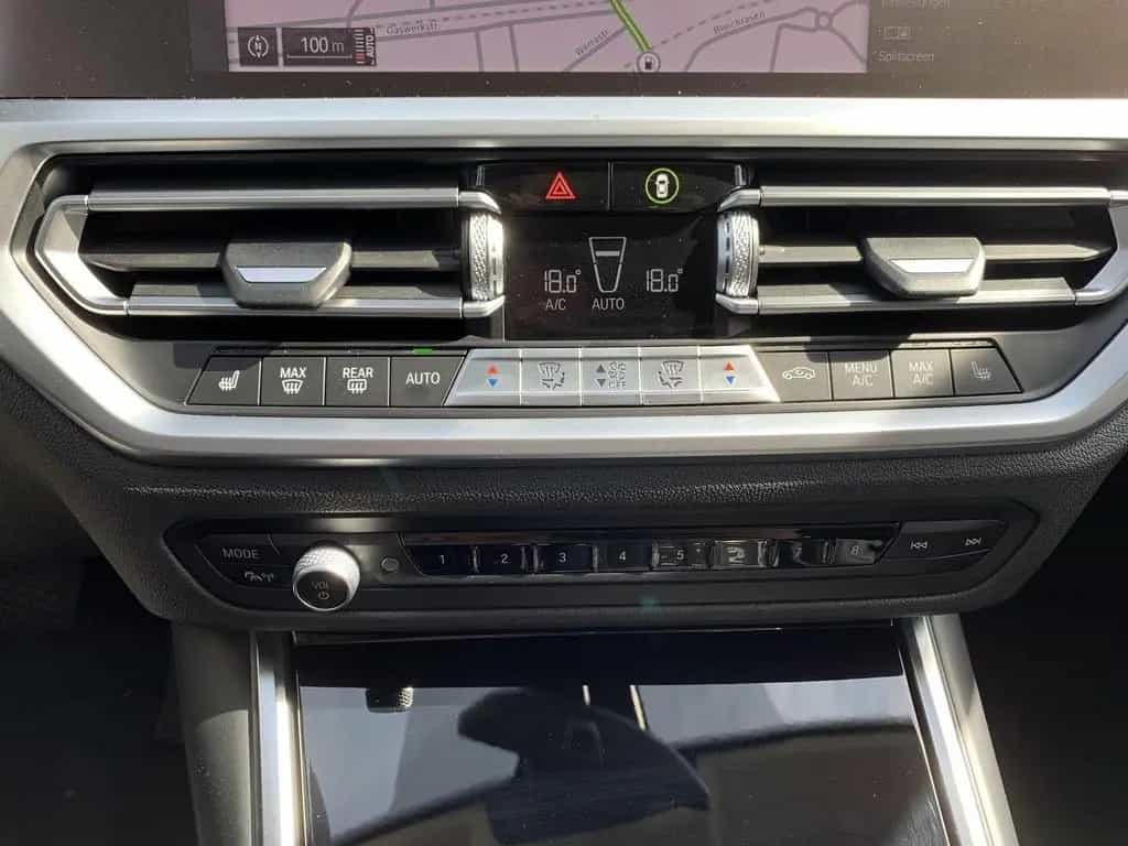 BMW 3 Series 330i Touring Sport Line ACC+HIFI+Live Cockpit 07/2021-photo-15