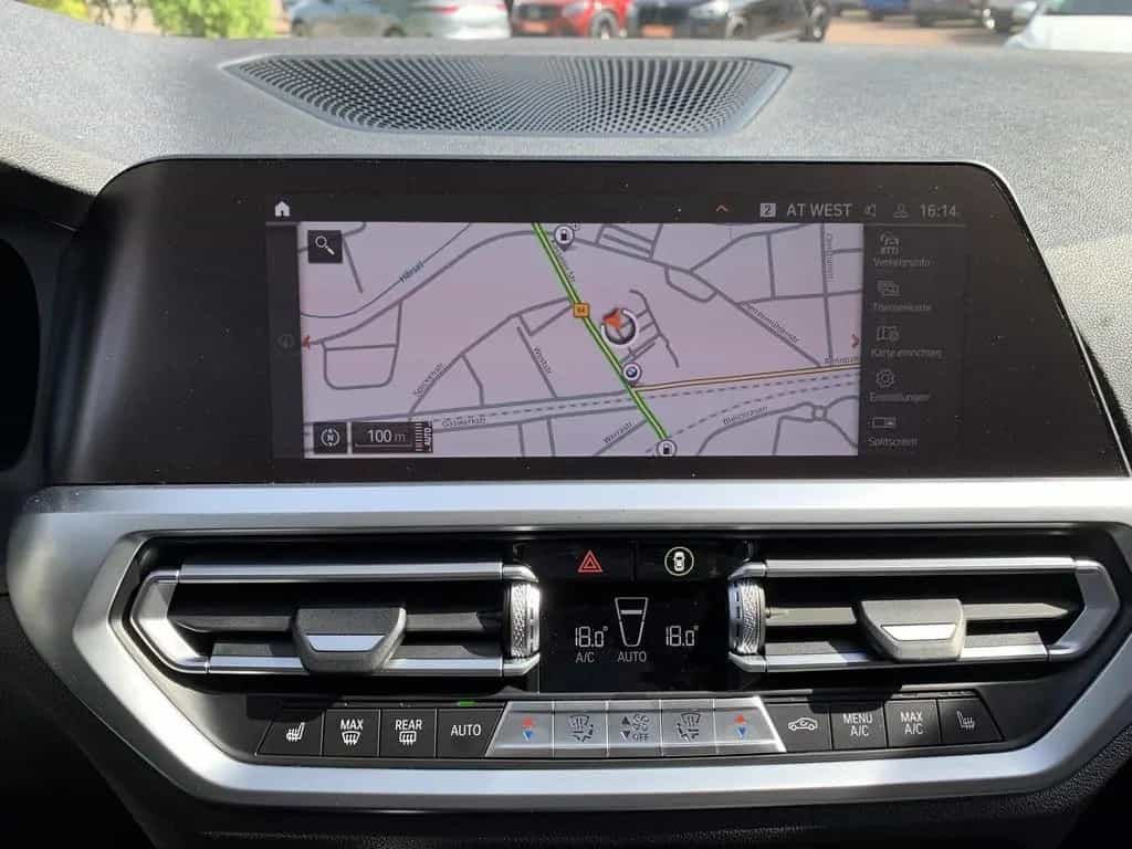 BMW 3 Series 330i Touring Sport Line ACC+HIFI+Live Cockpit 07/2021-photo-16