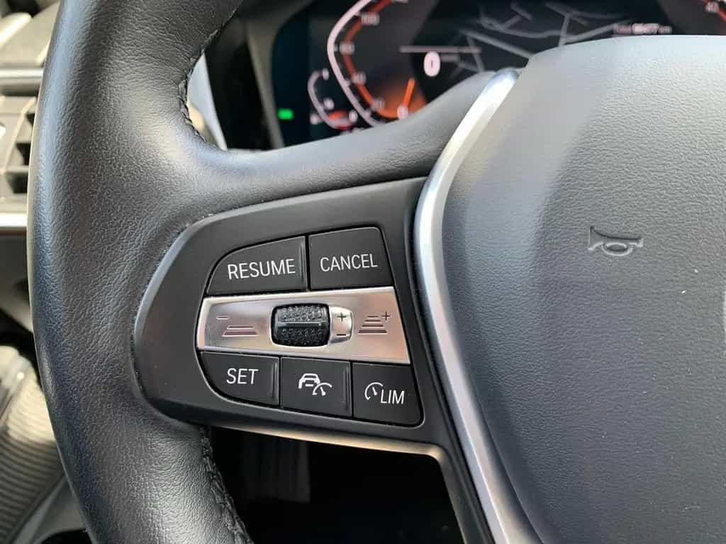 BMW 3 Series 330i Touring Sport Line ACC+HIFI+Live Cockpit 07/2021-photo-18