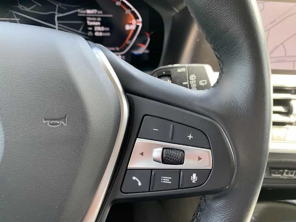 BMW 3 Series 330i Touring Sport Line ACC+HIFI+Live Cockpit 07/2021-photo-19