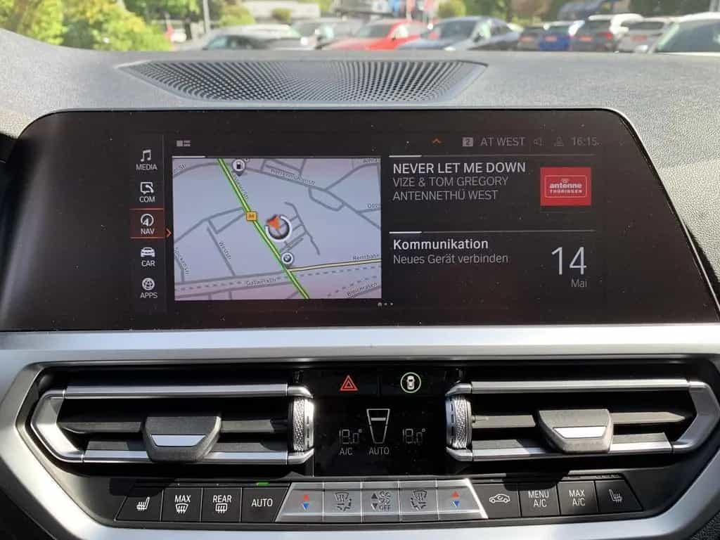 BMW 3 Series 330i Touring Sport Line ACC+HIFI+Live Cockpit 07/2021-photo-22