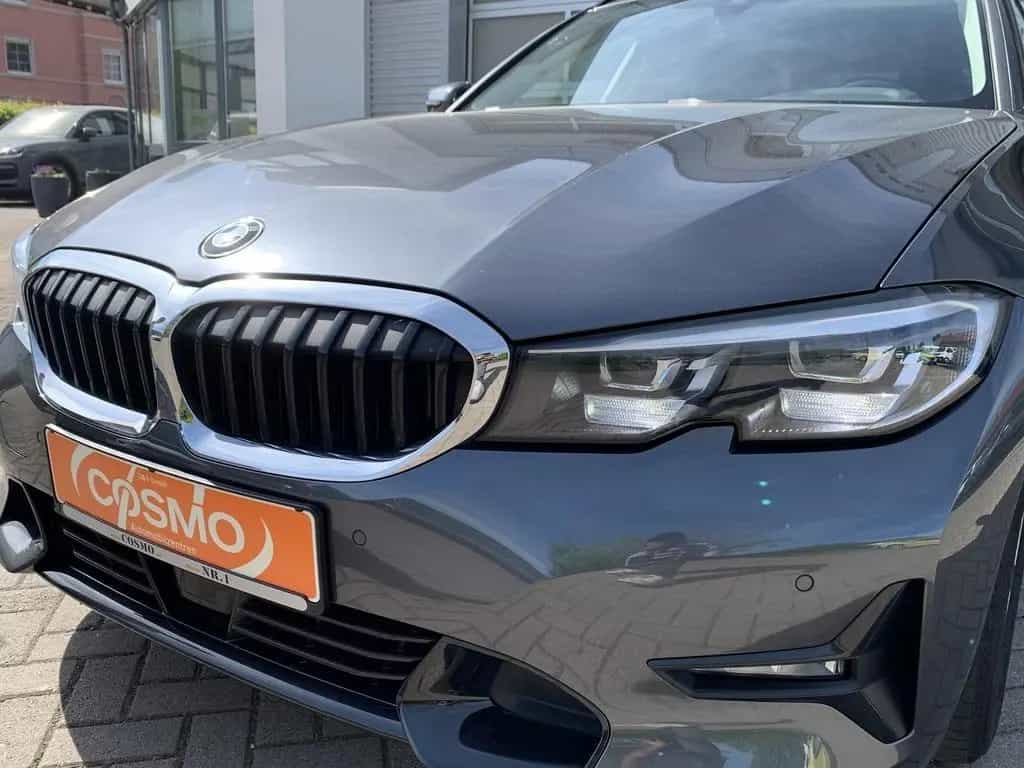 BMW 3 Series 330i Touring Sport Line ACC+HIFI+Live Cockpit 07/2021-photo-26