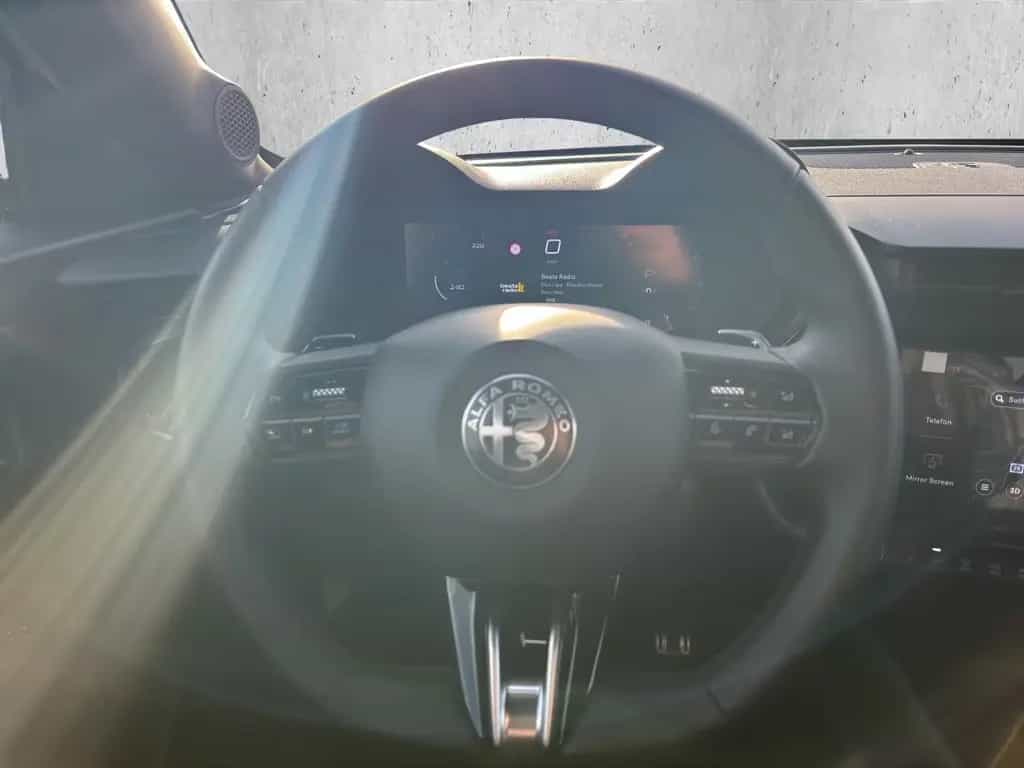 Alfa Romeo Junior Ibrida SPECIALE 1.2 100KW ''LED''MASSAGE' 10/2024-photo-11