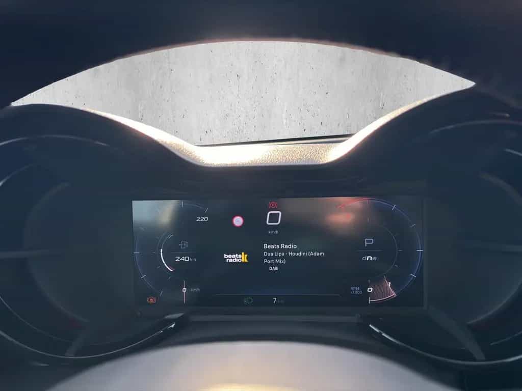 Alfa Romeo Junior Ibrida SPECIALE 1.2 100KW ''LED''MASSAGE' 10/2024-photo-12