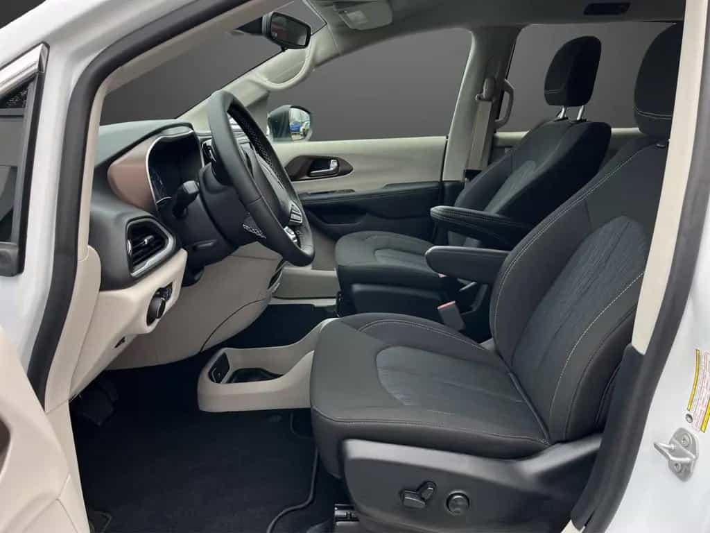 Chrysler Other GRAND CARAVAN SXT *CARPLAY*KLIMA*KAMERA* null-photo-6