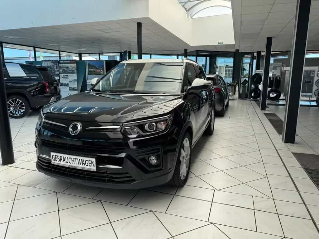 Ssangyong Tivoli 1.5 Fizz 4WD 09/2021-photo-0